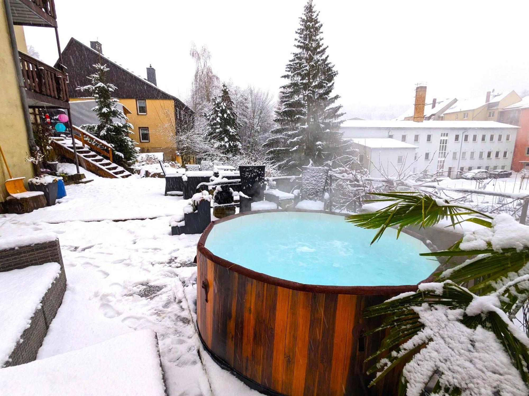 F1 - Urlaubsmagie - Helle Wohnung Mit Sauna & Pool & Whirlpool ゼーブニッツ エクステリア 写真