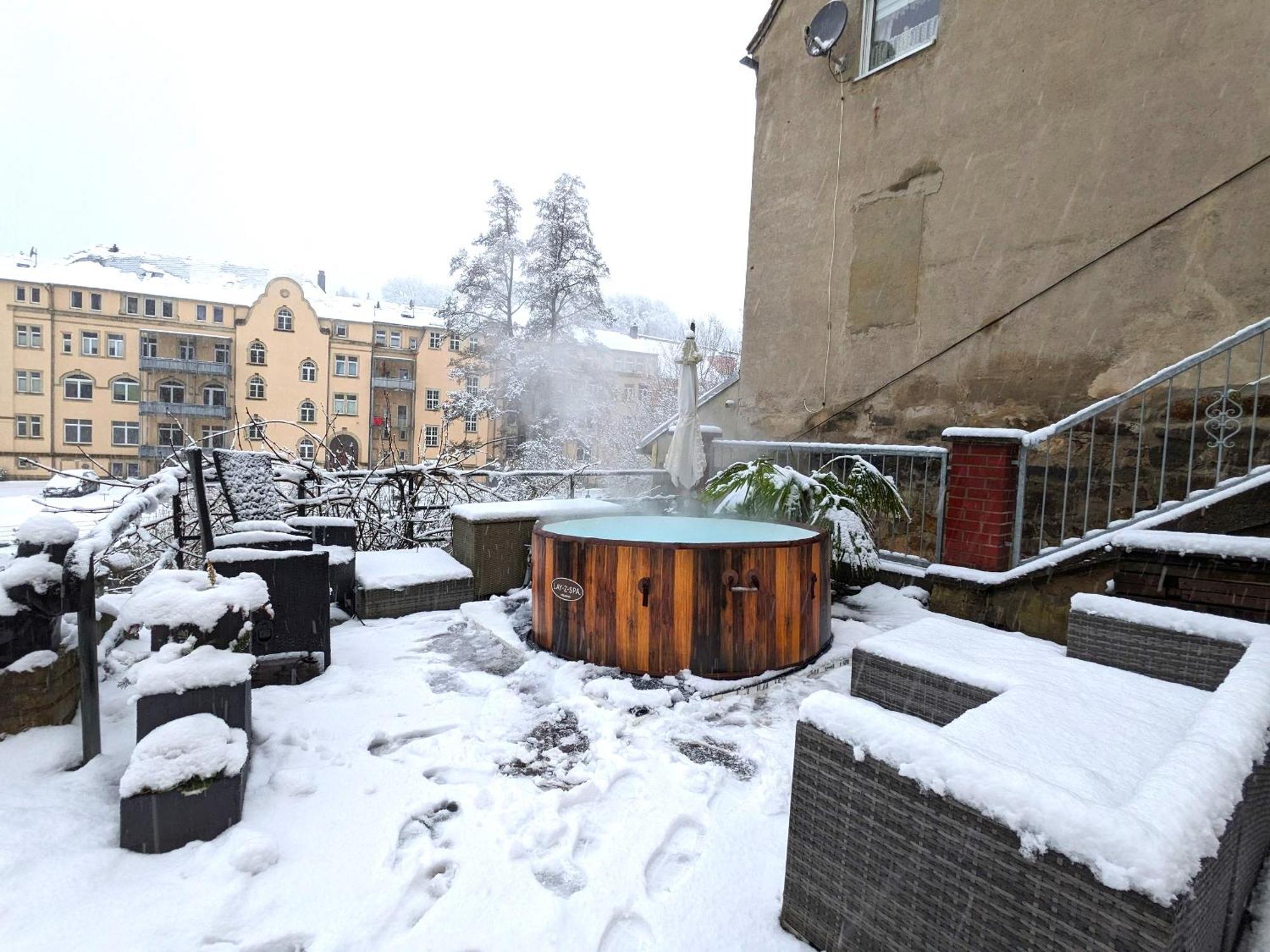 F1 - Urlaubsmagie - Helle Wohnung Mit Sauna & Pool & Whirlpool ゼーブニッツ エクステリア 写真