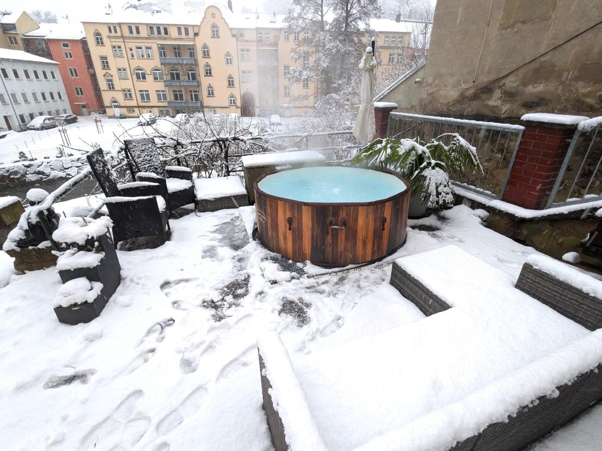 F1 - Urlaubsmagie - Helle Wohnung Mit Sauna & Pool & Whirlpool ゼーブニッツ エクステリア 写真